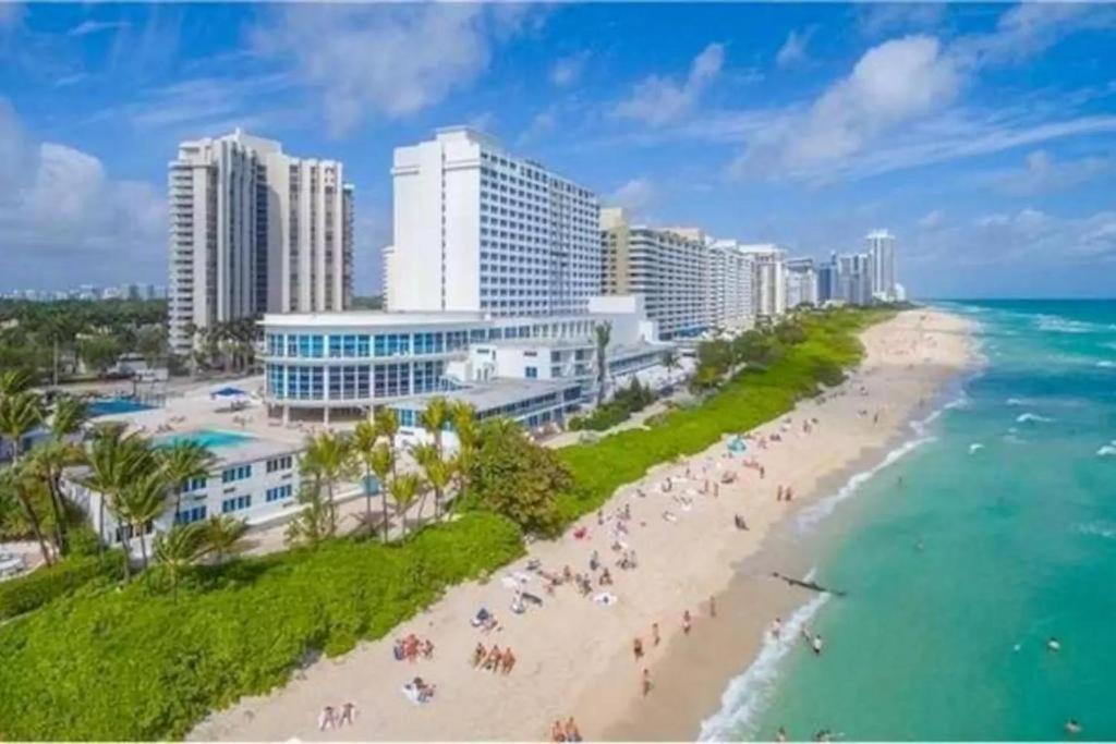 Modern Studio In Miami Beach Exteriér fotografie